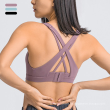 Brailamiento de yoga esencial de moda sujetador de sujetador cruzado de ajuste acolchado ajustable sujetador deportivo strappy top yoga sujetador